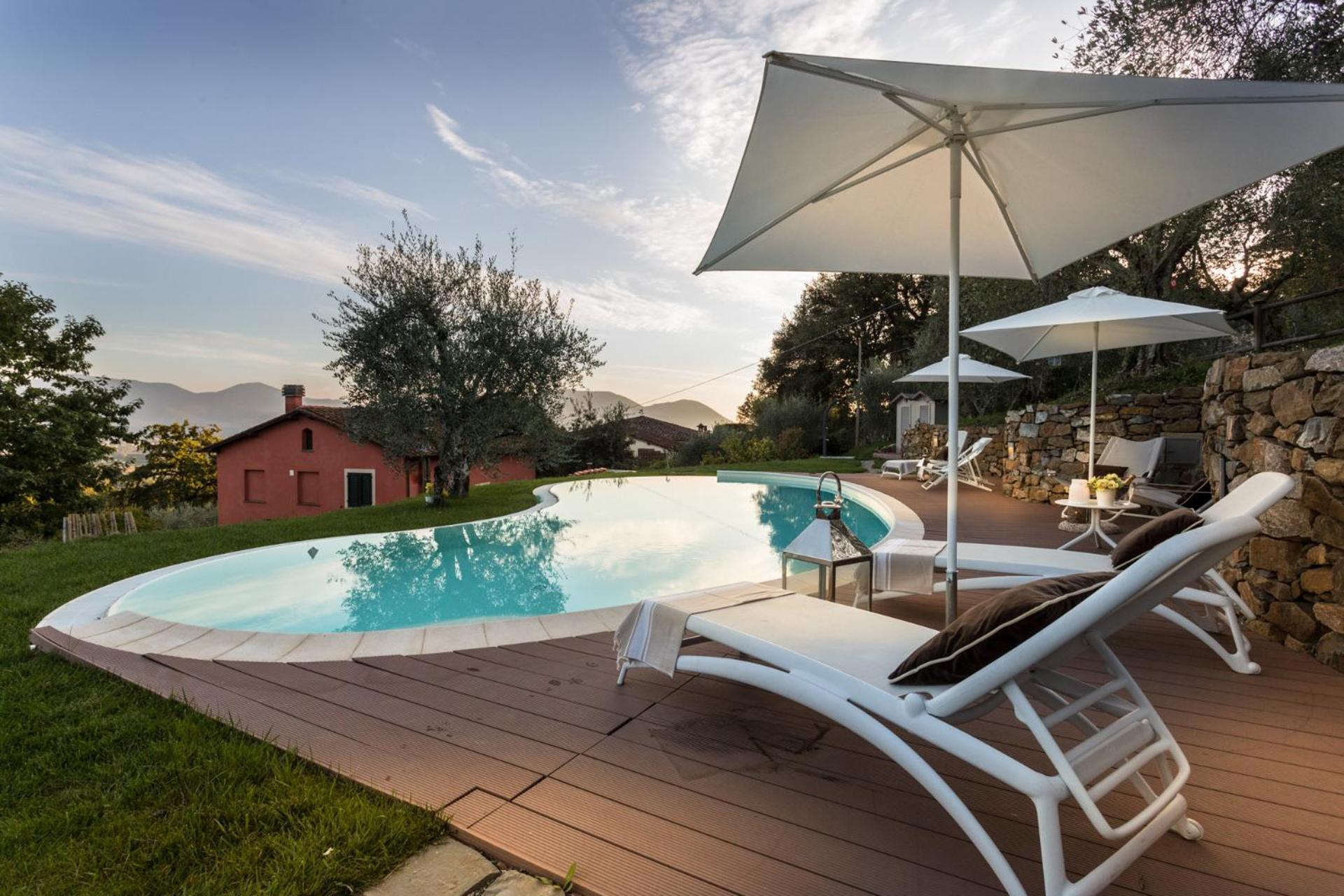 Villa Alberta, Panoramic 4 Bedrooms Farmhouse With Private Pool In Lucca Close To Town Centre 外观 照片